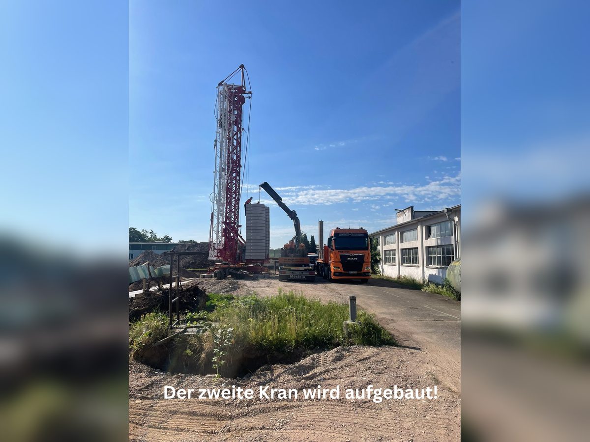 Aufbau des zweiten Krans